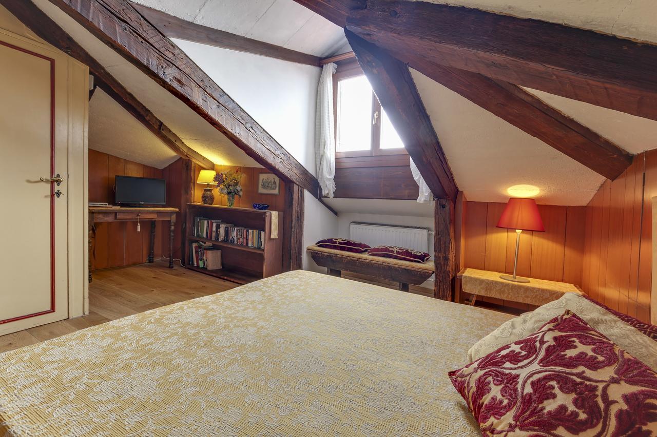 Ca' Badoer Attic Apartment เวนิส ภายนอก รูปภาพ
